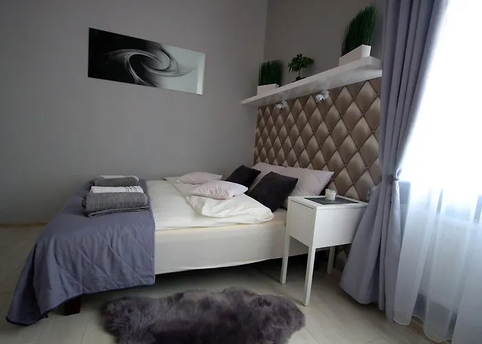 Apartman Rainbow 2 *