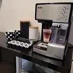 彩虹公寓二号酒店