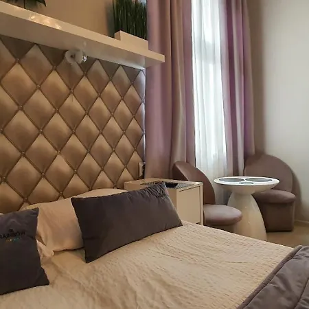 Rainbow 2 Apartman *