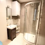 Apartamento Rainbow 2 *